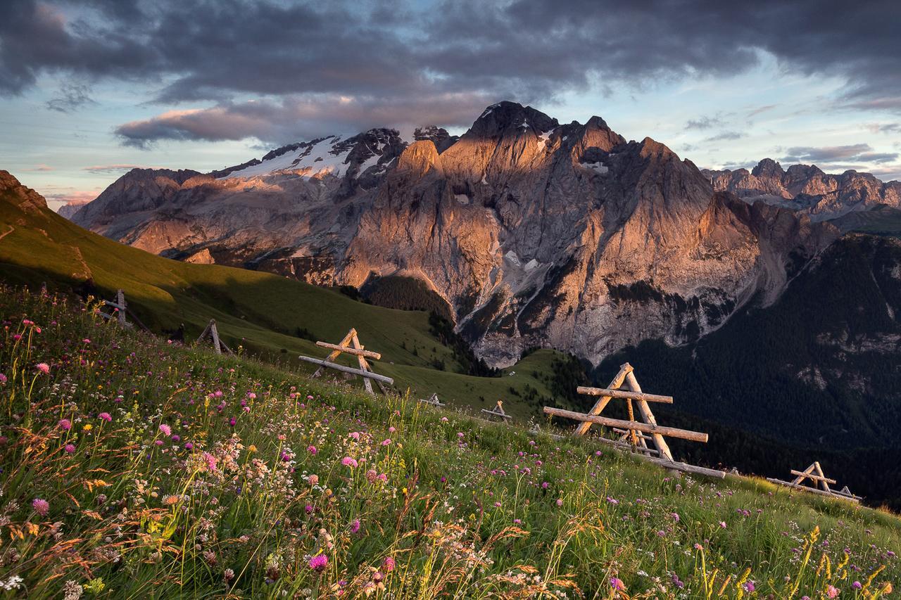 Rifugio Sass Bece Canazei Exterior foto